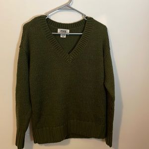 Warm and fluffy V-neck sweater!!